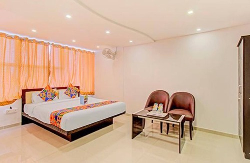 Mahalunge Ingale Hotel | Fabhotel Renuka Executive