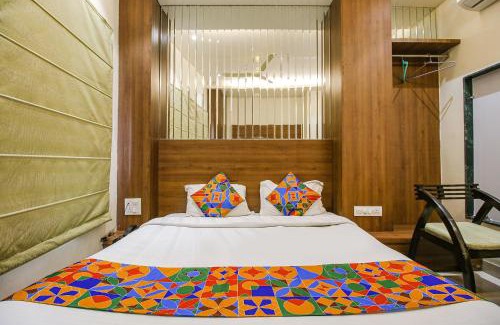 Bhopal Hotel | FabHotel Royal Palace II