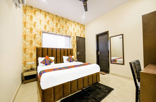 Ludhiana Hotel | Fabhotel Royal Regency I