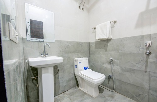 Ludhiana Hotel | Fabhotel Royal Regency I