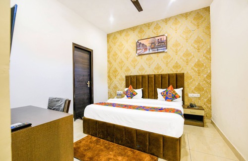 Ludhiana Hotel | Fabhotel Royal Regency I