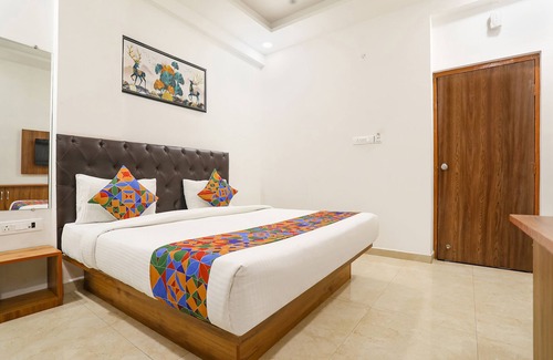 Nagpur Hotel | FabHotel Runway Inn