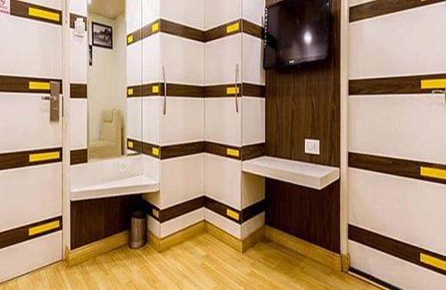 Ooty Hotel | Fabhotel Sholas Residency I