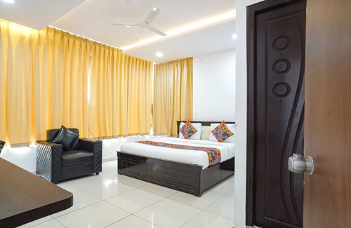 Hyderabad Hotel | Fabhotel Skycity
