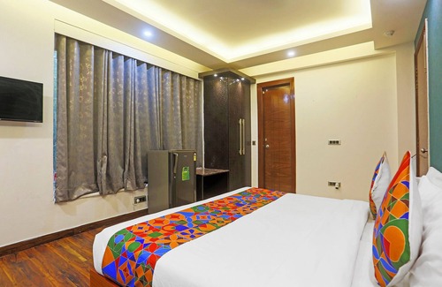 Jasola Hotel | Fabhotel Star Inn