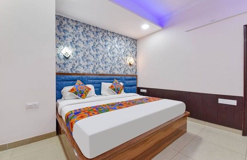 Gopalbari Hotel | Fabhotel Suryamani