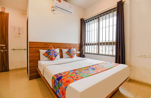 Nashik Road Hotel | Fabhotel The Address
