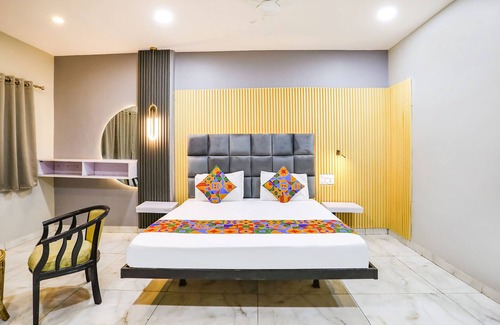 Kalkaji Hotel | Fabhotel The Bell