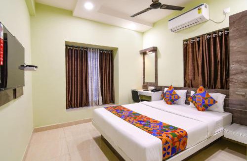New Town Hotel | FabHotel The Sunshine Residency