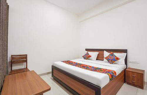 Noida Hotel | FabHotel Urban Villa