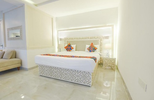 Calangute Hotel | FabHotel Yahweh Beach Inn With Bar, Calangute