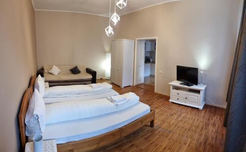 Medias Apartment | Fabini Apartments