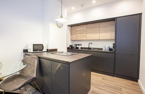 Bolton Apartment | Fabulous 1 Bedroom Apartment in Bolton