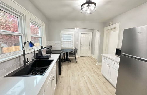 Mann House | Fabulous 2-bedroom house minutes to Downtown Seattle