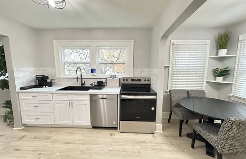 Mann House | Fabulous 2-bedroom house minutes to Downtown Seattle