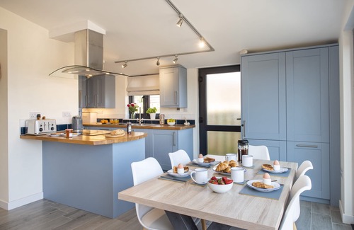 Freathy Ski Chalet | Fabulous 3 bed Freathy chalet with a wonderful view
