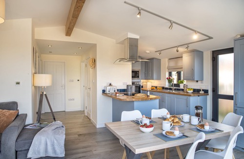 Freathy Ski Chalet | Fabulous 3 bed Freathy chalet with a wonderful view