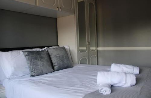 Chafford Hundred House | Fabulous 3 bed house