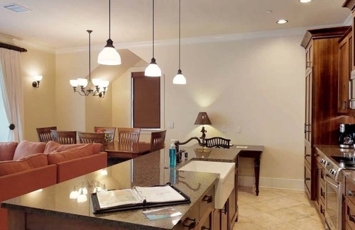 Poipu Villa | Fabulous 3-Bed Villa | Walk to Poipu Beach, A/C