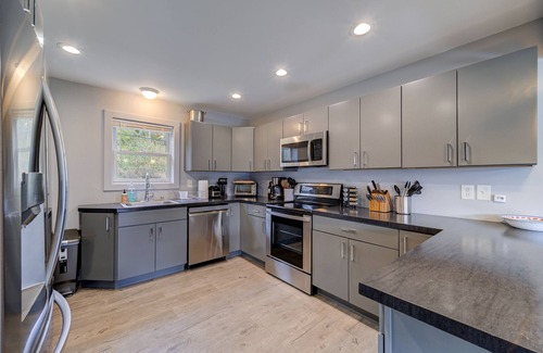 Dover Plains House | Fabulous 4 Season Resort Home on the Ten Mile River