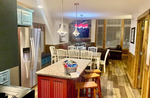 Branson Cottage | Fabulous 4BDR that sleeps 12 Cottage with Game Room in Stormy Point Village.