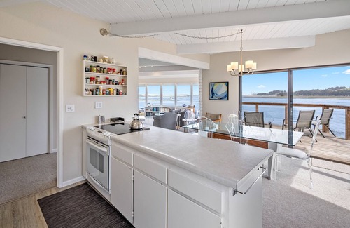 Baywood Park House | Fabulous Bayfront Home with Morro Rock Views!