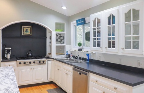 Wall House | Fabulous Belmar Rental, One block to beach