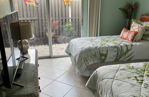 Venice Villa | Fabulous Bird Bay Village, Venice Fl. Spacious single level villa for rent.