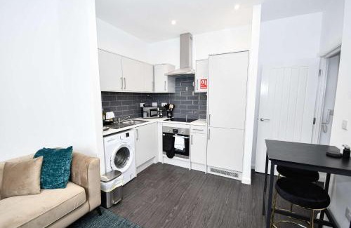 Bradford Apartment | Fabulous Compact 1 Bedroom Apartment in Bradford