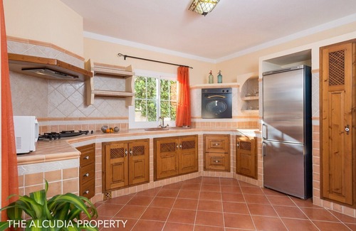 es Bacares Ski Chalet | Fabulous family Villa with pool, 500 m from the beach, for 6 people