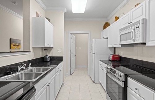Foley Condo | Fabulous Foley near the beach, ball fields, & OWA