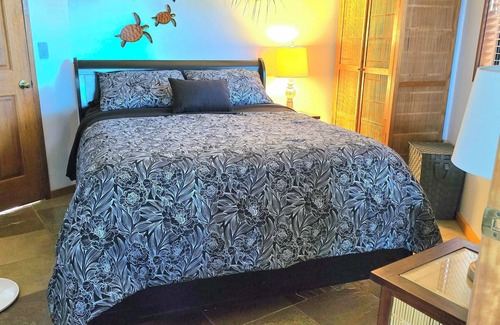Pepeekeo Other | Fabulous Home Overlooking Hilo Bay and Kawainui Falls