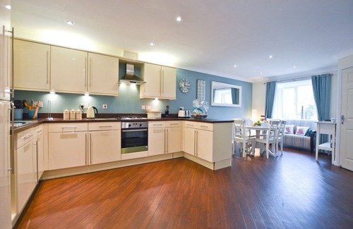 Seahouses House | Fabulous house in wonderful location just minutes from a spectacular beach!nn