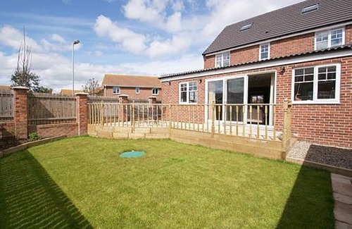 Seahouses House | Fabulous house in wonderful location just minutes from a spectacular beach!nn