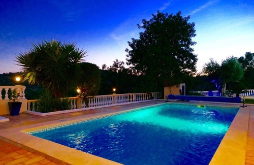 Albufeira Villa | Fabulous luxury villa, private heated pool, A/C, beautiful views over the valley