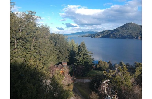 San Carlos de Bariloche Villa | Fabulous mountain house for 8 people