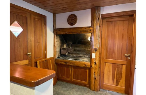 San Carlos de Bariloche Villa | Fabulous mountain house for 8 people