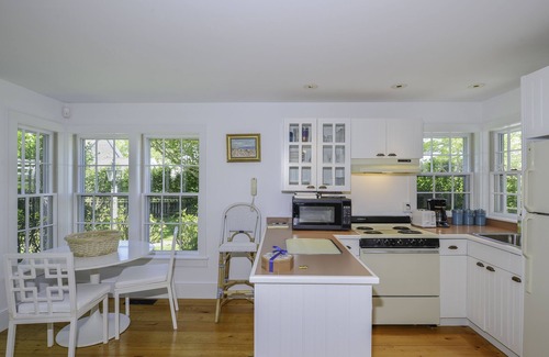 Brant Point House | Fabulous rental property in the Cliff