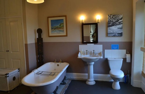 Parsonby House | Fabulous, spacious, sunny period home - Holly Lodge sleeps 10