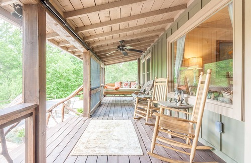Tiger Cabin | Fabulous View and location. French Countryside view in beautiful N. Georgia.