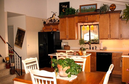 Murphy Cabin | Fabulous Views, Very Private Mt., Screened Porch, Close to Town. Very Unique