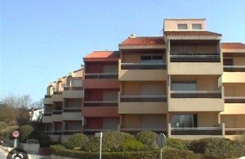 Saint-Jean-de-Monts Apartment | Face estacade, studio 4 personnes vue mer