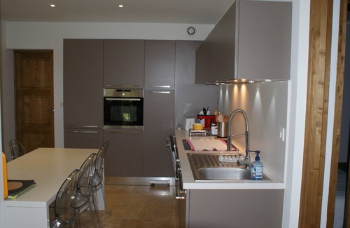 Porto Pollo House | Facing the sea, 30 m from the beach, luxury villa, air-conditioned