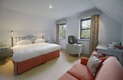 Torlundy House | Factors Inn & Cottage