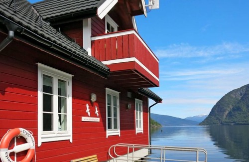 Vik Apartment | Fagerdalsnipi by Interhome