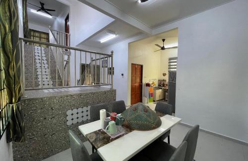 Gua House | Fahim Homestay Pasir Mas