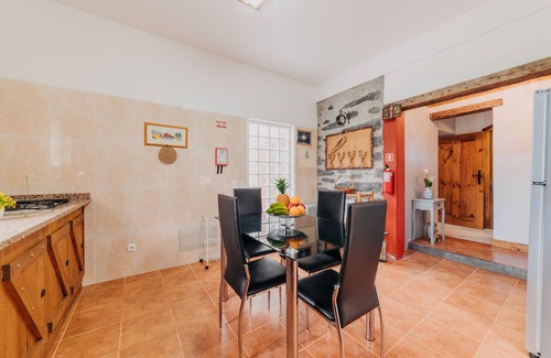 Santana House | Faial House