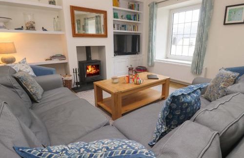 St. Just in Roseland House | Fair View