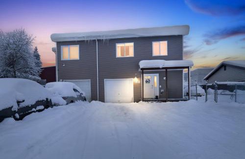 Fairbanks House | Fairbanks Fox Den townhouse