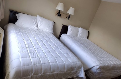 Richmond Hill Hotel | Fairbridge Inn & Suites Richmond Hill